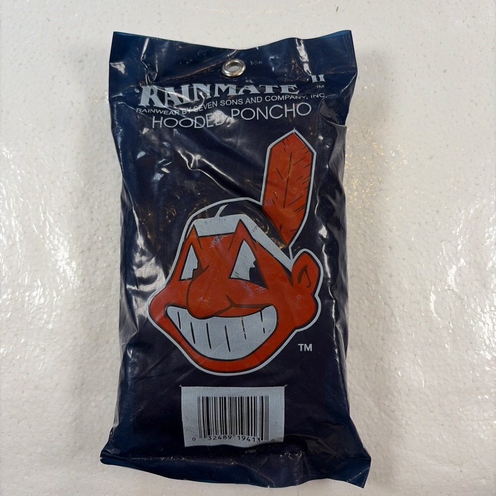 Chief Wahoo Logo Cleveland Indians Hooded RainMate II Poncho Rain Wear MLB NEW